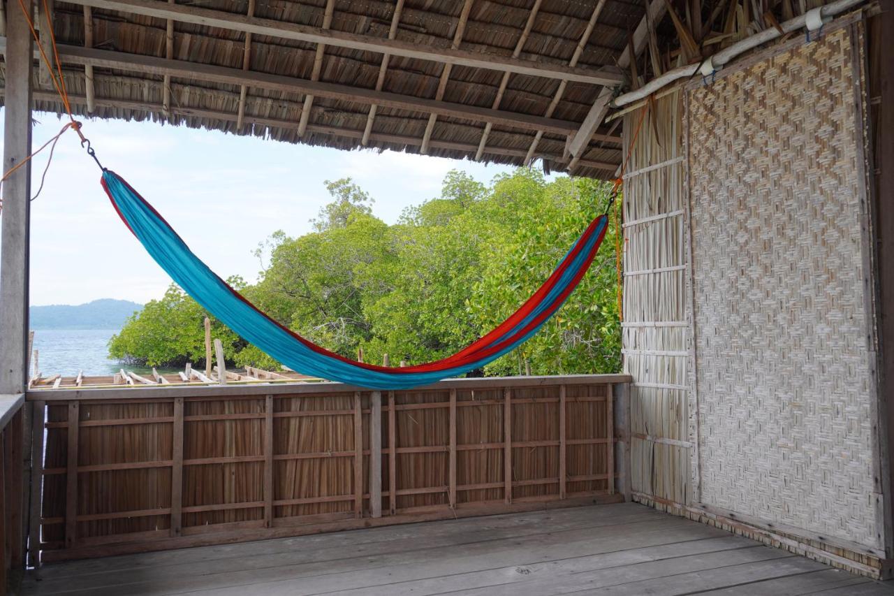 Pesona Papua Homestay Besir Exterior foto